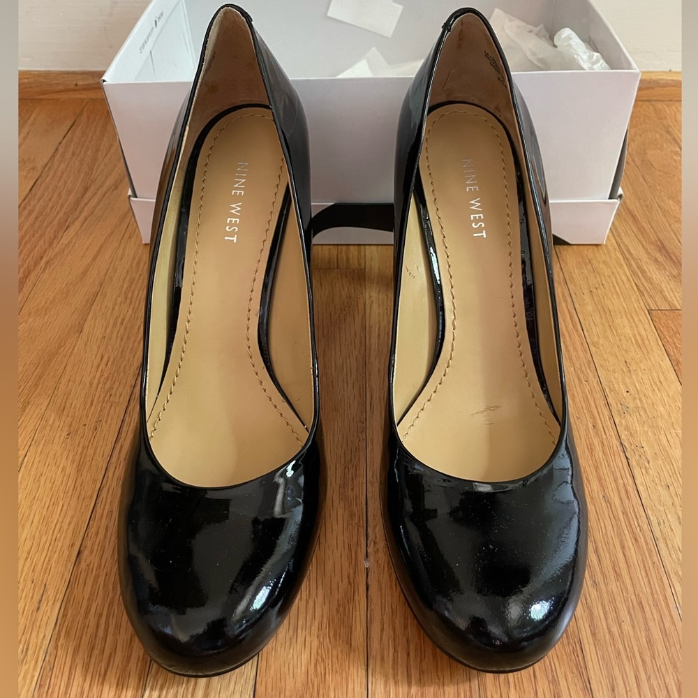 Nine West Black Heels Size 8.5